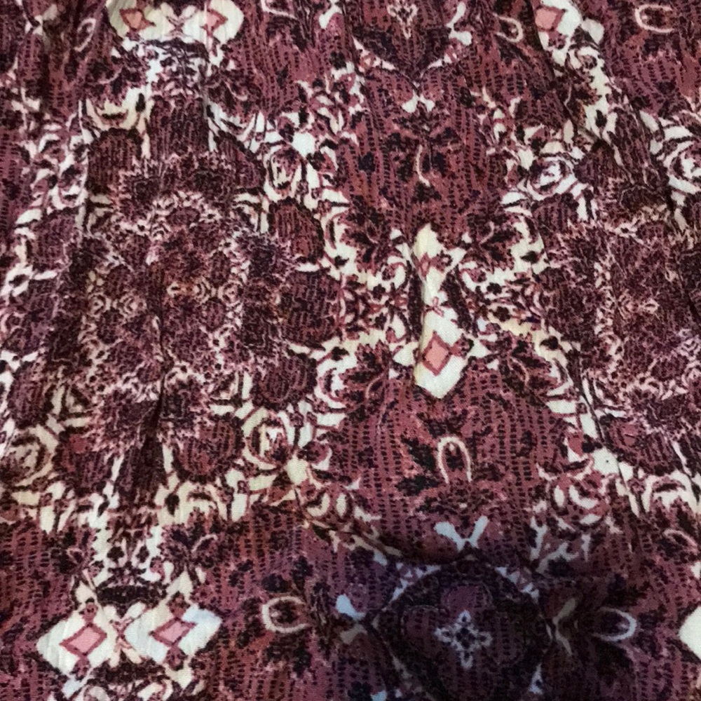 Cold shoulder blouse - Picture 4 of 6